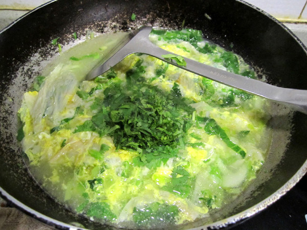 Tofu Skin Green Vegetable Egg Drop Soup recipe