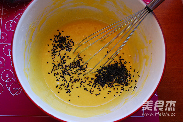 Crispy Sesame Omelet recipe