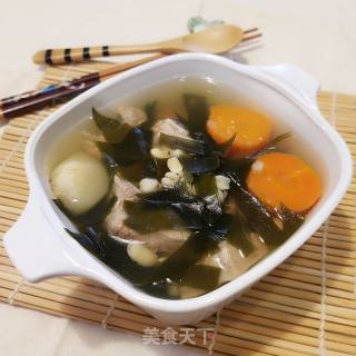 Carrot Seaweed Soup recipe