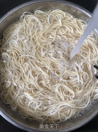 Green Pepper Shredded Pork Noodle recipe