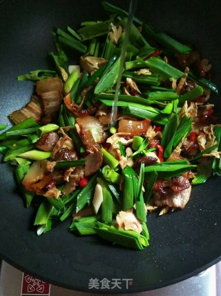 Stir-fried Bacon with Dried Bamboo Shoots recipe