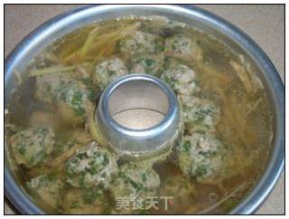 Steamed Cilantro Meatballs recipe