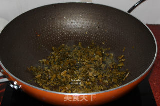 Stir-fried Sauerkraut with Fatty Pork recipe