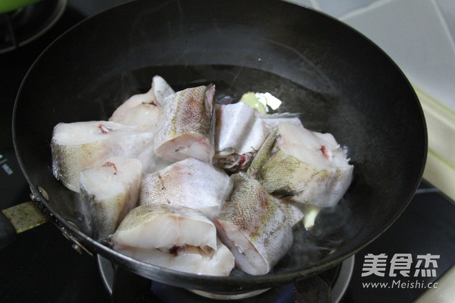 Cod in Tomato Sauce recipe