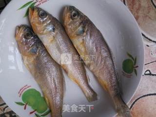 Braised Small Yellow Croaker recipe