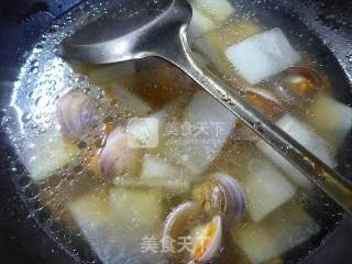 Clam and Winter Melon Soup recipe