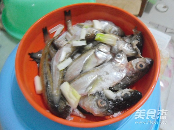 Dry Fried Fish recipe