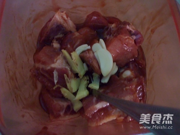 Barbecued Pork Ribs in Rice Cooker recipe