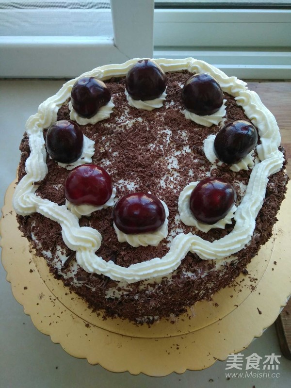 Cherry Black Chocolate Birthday Cake recipe