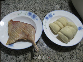Steamed Small Vegetarian Chicken with Cured Duck Legs recipe
