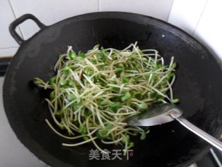 Garlic Black Bean Sprouts recipe