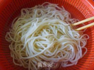 [eat Cold Noodles in A Different Way] Cold Noodles with Tomato Sesame Sauce recipe