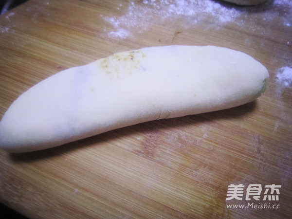 Bean Paste Heart-shaped Buns recipe