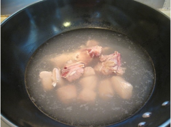 Burdock Pork Bone Soup recipe