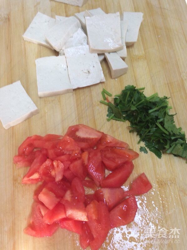 Tofu Tomato Fish Soup recipe