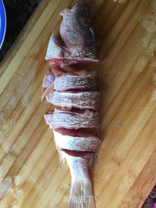 Steamed Flower-shaped Fish recipe