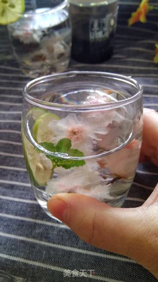 Lime Mint Sakura Tea recipe