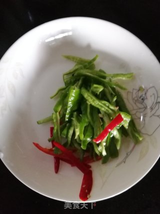 Stir-fried Lamb with Screw Pepper recipe