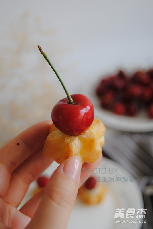 Cherry Cream Puffs recipe