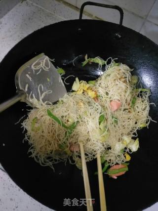 Family Version Fried Rice Noodles recipe