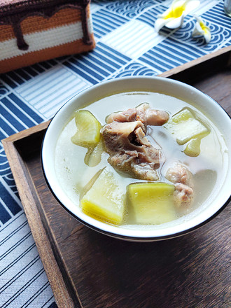 Green Radish Pork Knuckle Soup recipe