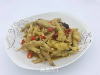 Beer Boiled Chicken Feet recipe