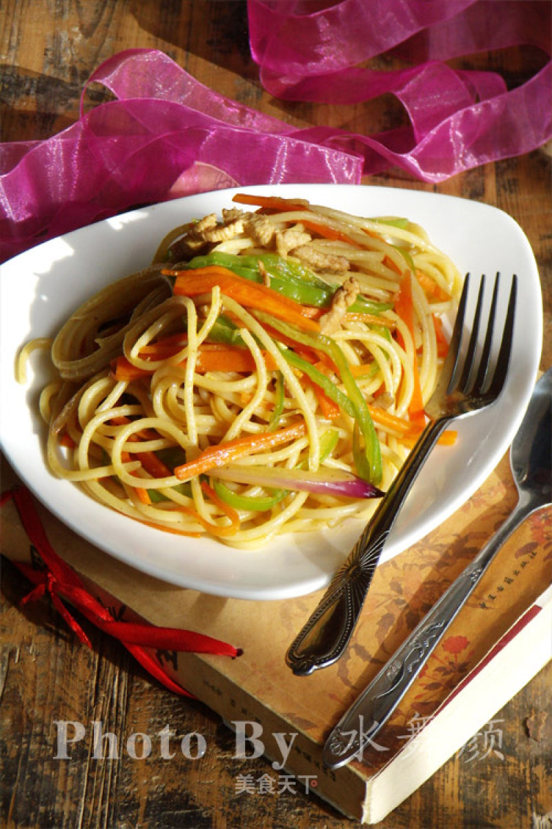 Stir-fried Spaghetti