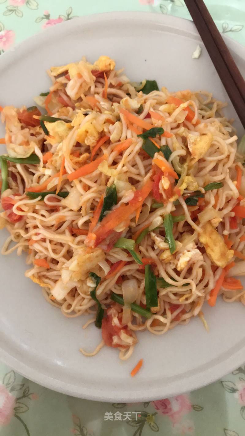 Colorful Fried Noodles recipe