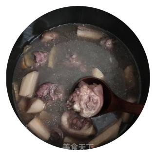 Stewed Pork Tail with Chixiaodou and Yam recipe