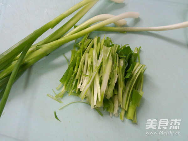 Whitebait with Shallots recipe