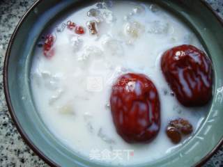 Stewed Hashima with Almond Sauce recipe