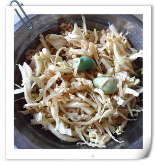 Laba Garlic and Choy Sum with Jellyfish recipe