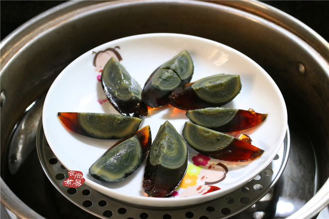 Preserved Egg and Cucumber Noodles recipe