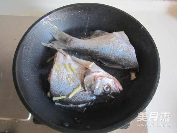 Braised Fish with Douban recipe