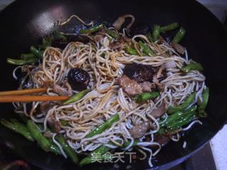 Cowpea Braised Noodles recipe