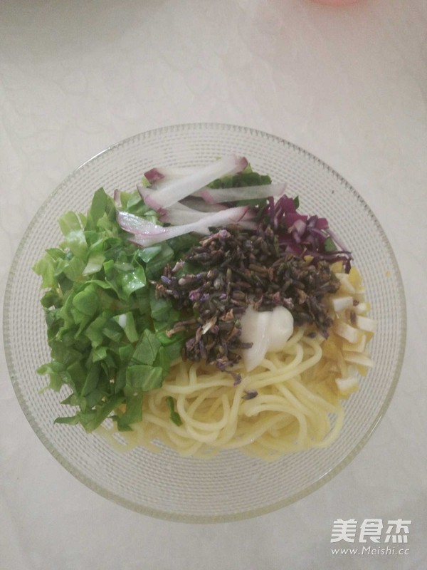 Lavender Vegetable Cold Noodles recipe