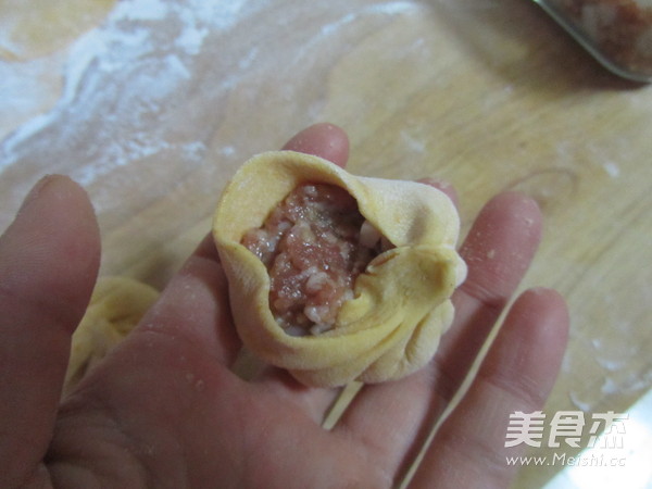 Pumpkin Three Fresh Soup Dumplings recipe