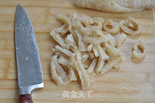 Sour and Spicy Crispy Pork Skin recipe