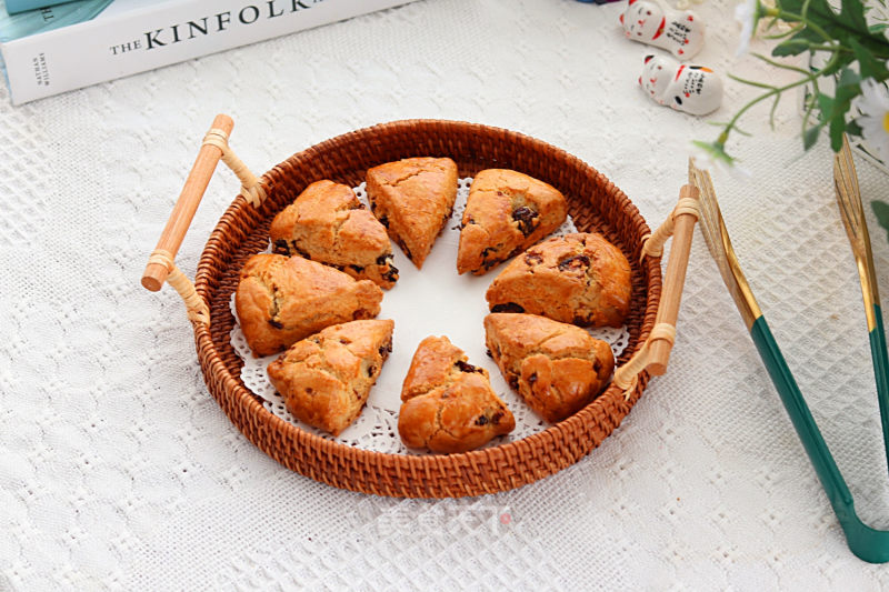 Simple and Delicious Cranberry Scones, A Must for English Afternoon Tea! recipe