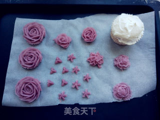 #aca Fourth Session Baking Contest# Making Erotic Cupcakes Decorated with Red Bean Paste recipe