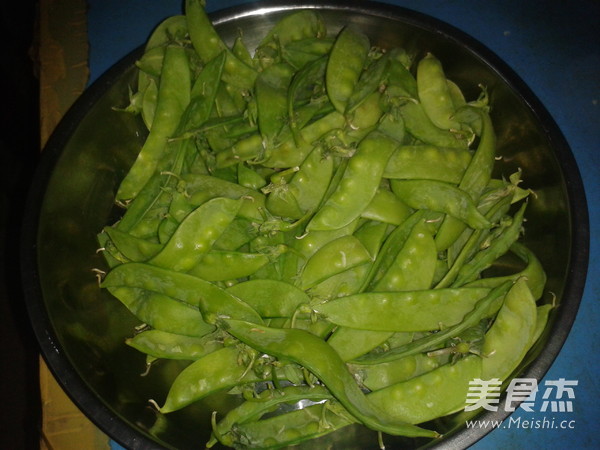 Stir-fried Snow Peas recipe