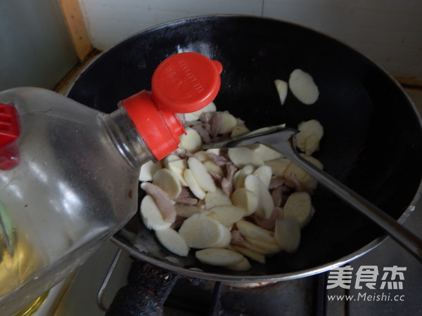 Stir-fried Pork with Rice White recipe