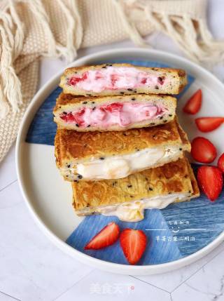 Strawberry Mango Sandwich recipe