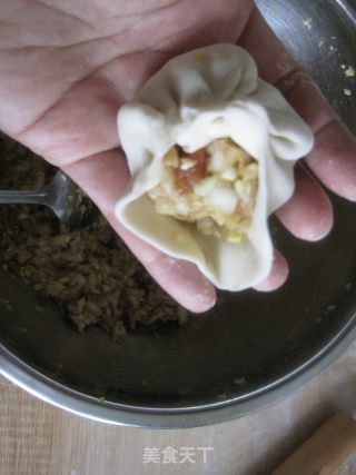 Baby Vegetable Diced Meat Pie recipe