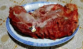 Juicy Beef Tongue with Sauce recipe