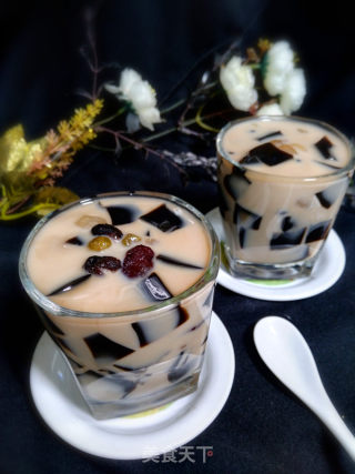 Honey Soy Milk Tea with Roasted Grass recipe