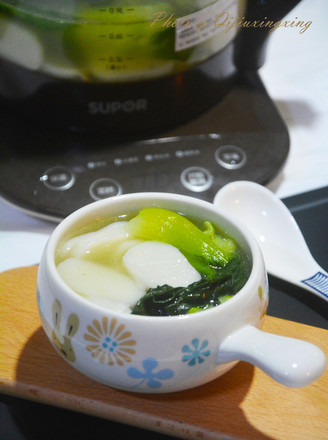 Bone Soup and Vegetables Boiled Rice Cake