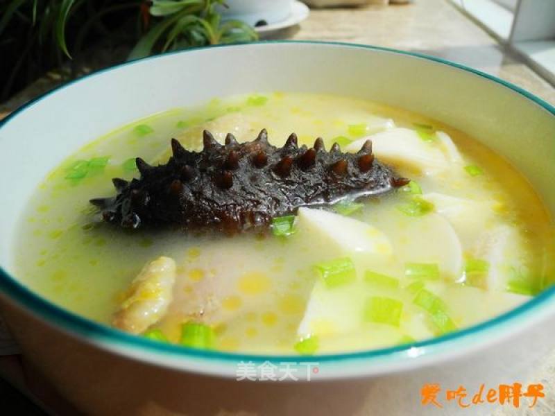 Stupid Chicken Soup with Pleurotus Eryngii and Sea Cucumber