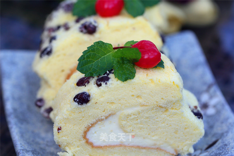 Honey Red Bean Chiffon Cake Roll recipe