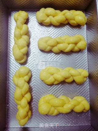 #新良first Baking Competition# Crispy Twisted Bread recipe